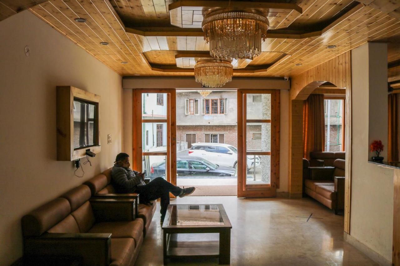 Tanwar Villa - Manali (Himachal Pradesh) — Photos 1